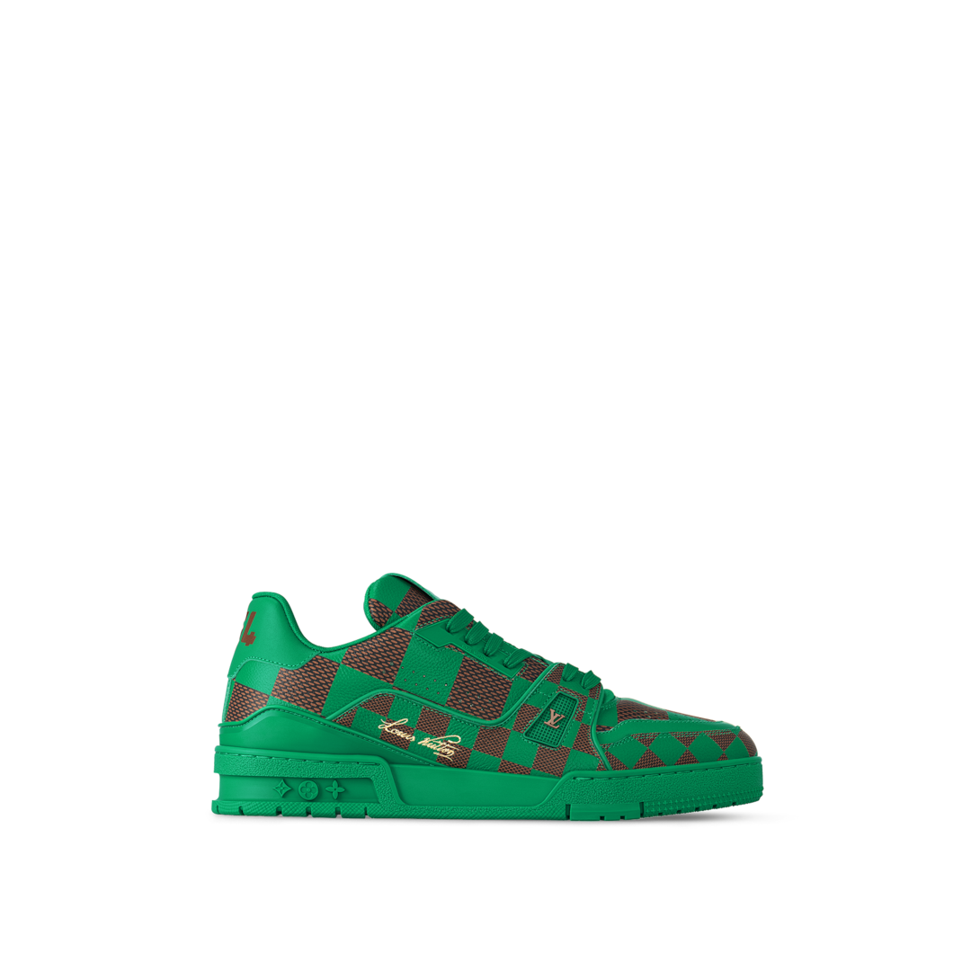 LOUIS VUITTON LV Trainer Sneaker Green. Size 8